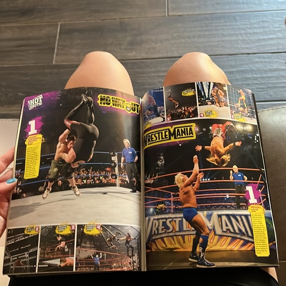 WWE Big Book of Wrestling MagazineJuly 2009 - Picture 4 of 4